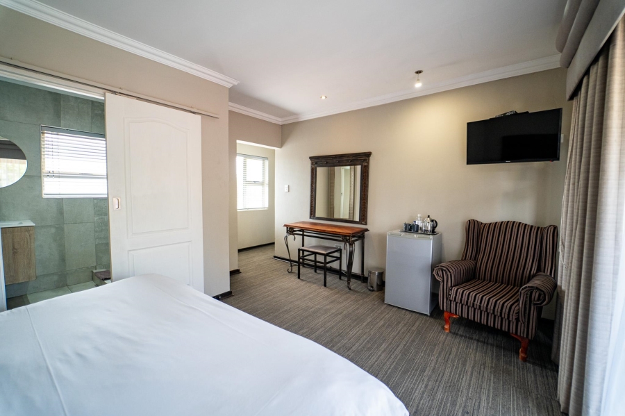 19 Bedroom Property for Sale in Universitas Free State